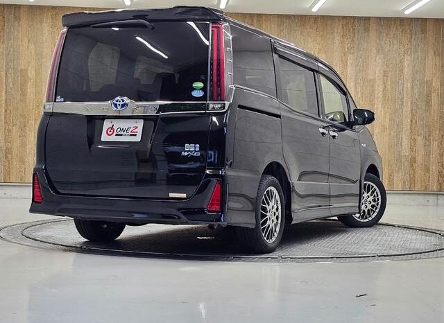 2018 Toyota Noah Import to Kenya full