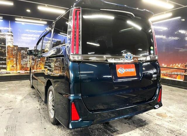 2018 Toyota Noah Import to Kenya full