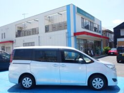 2019 Toyota Noah Import to Kenya full