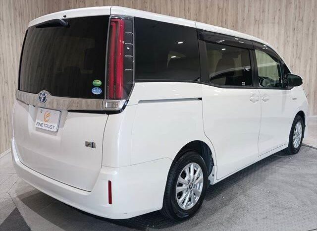 2018 Toyota Noah Import to Kenya full