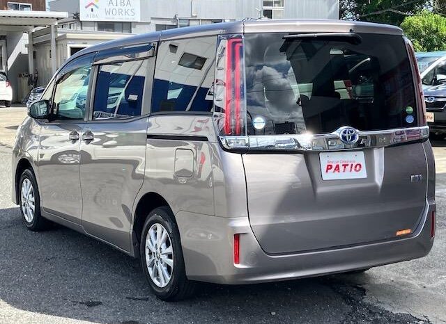 2019 Toyota Noah Import to Kenya full