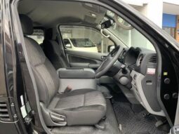 2018 NISSAN NV350 CARAVAN VAN LONG PREMIUM GX FOR SALE IN NAIROBI KENYA full