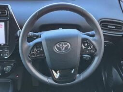 2019 TOYOTA PRIUS S FOR SALE IN NAIROBI KENYA full