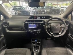 2018 TOYOTA AQUA CROSSOVER FOR SALE IN KENYA full