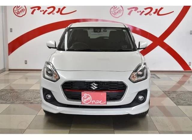 2020 SUZUKI SWIFT HYBRID RS FOR SALE IN KENYA full