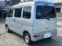 2018 DAIHATSU HIJET CARGO DX FOR SALE IN KENYA full