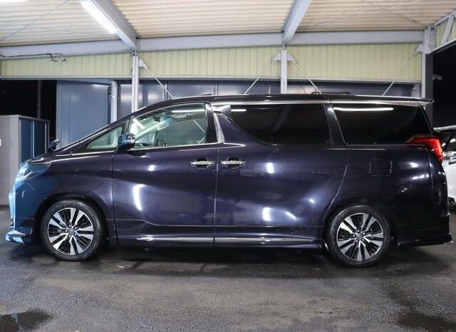 2018 TOYOTA ALPHARD 2.5S C PACKAGE FOR SALE IN KENYA full