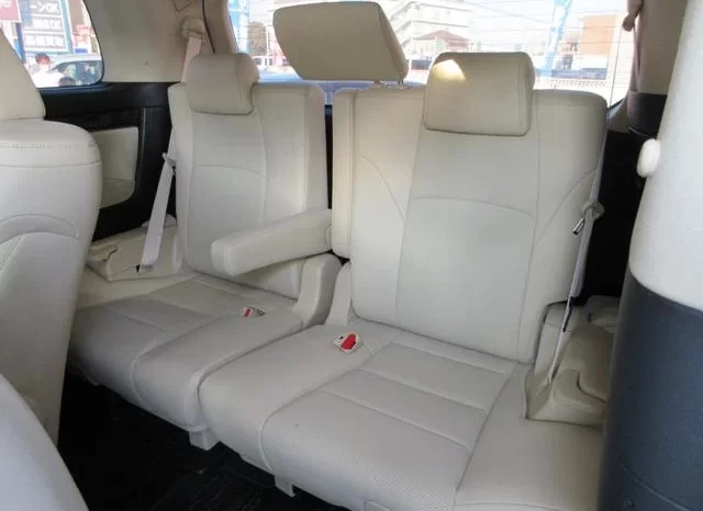 2019 TOYOTA ALPHARD 2.5G FOR SALE IN KENYA full