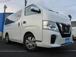 NISSAN NV350