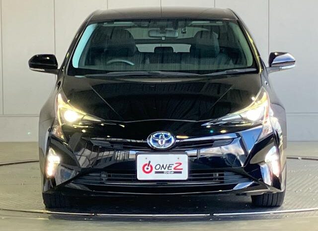 2018 TOYOTA PRIUS S TOURING SELECTION FOR SALE IN NAIROBI KENYA full