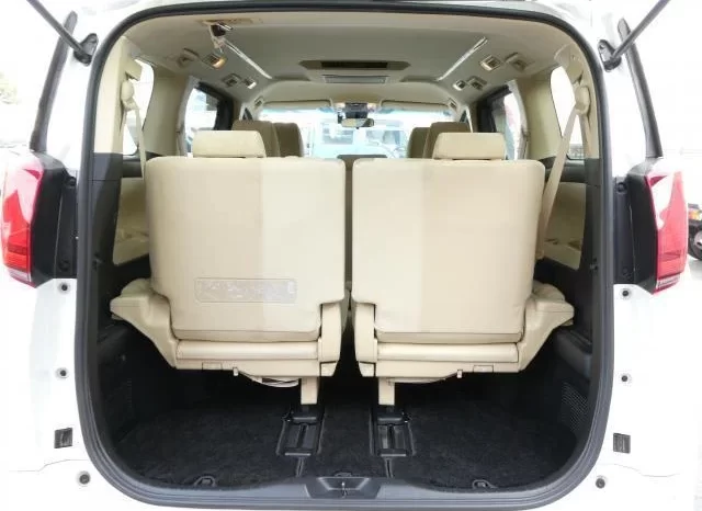 2018 TOYOTA ALPHARD 2.5X FOR SALE IN KENYA full