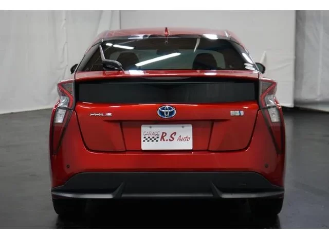 2018 TOYOTA PRIUS S TOURING SELECTION FOR SALE IN KENYA full