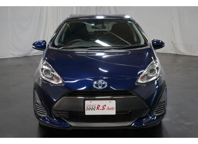 2018 TOYOTA AQUA S STYLE BLACK FOR SALE IN KENYA full