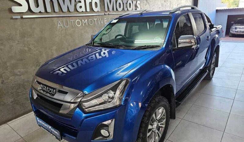 2018 Isuzu D-Max 300 LX 4×4 Double-Cab For Sale in Kenya full