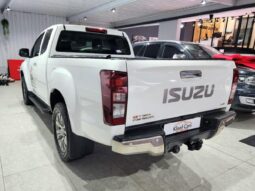 2018 Isuzu D-Max 300 LX FOR SALE NAIROBI KENYA full