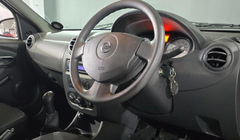 2018 Nissan NP200 READY FOR SALE IN KENYA full