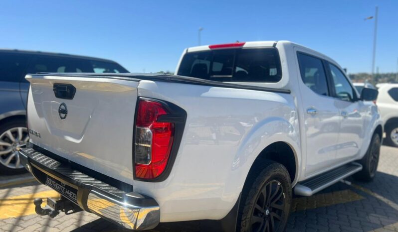 2018 Nissan Navara 2.3D Double Cab SE Auto For Sale In Kenya full