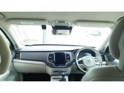 2019 VOLVO XC90 D5 AWD MOMENTUM FOR SALE IN KENYA full