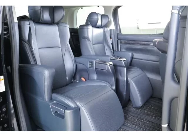 2018 TOYOTA VELLFIRE 2.5Z G EDITION FOR SALE IN NAIROBI KENYA full