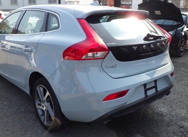 2018 VOLVO V40 T3 INSCRIPTION FOR SALE IN KENYA full