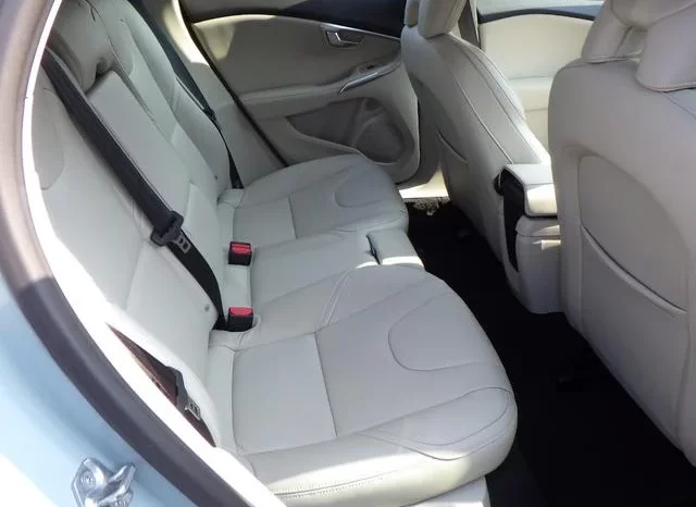 2018 VOLVO V40 T3 INSCRIPTION FOR SALE IN KENYA full