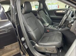2018 VOLVO XC40 T4 AWD MOMENTUM FOR SALE IN NAIROBI KENYA full