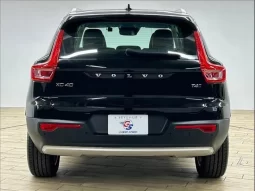 2018 VOLVO XC40 T4 AWD MOMENTUM FOR SALE IN NAIROBI KENYA full
