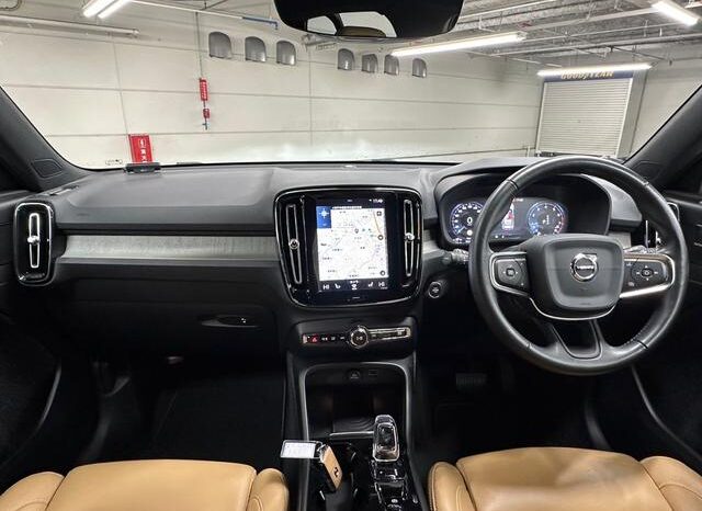 2018 VOLVO XC40 T4 AWD INSCRIPTION FOR SALE IN KENYA full