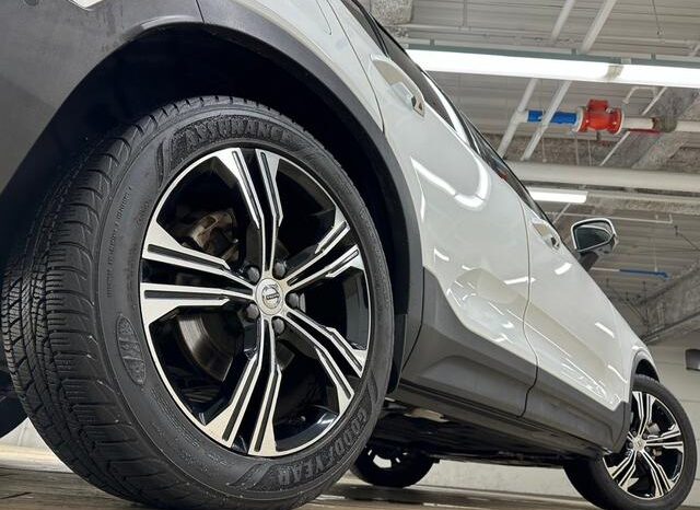 2018 VOLVO XC40 T4 AWD INSCRIPTION FOR SALE IN KENYA full