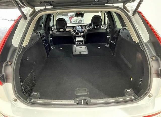 2018 VOLVO XC60 D4 AWD INSCRIPTION FOR SALE IN NAIROBI KENYA full