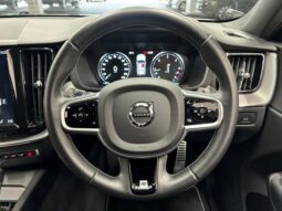 2019 VOLVO XC60 D4 AWD R DESIGN FOR SALE IN NAIROBI KENYA full