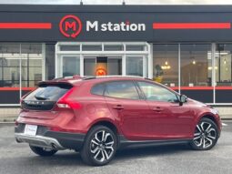 2018 VOLVO V40 CROSS COUNTRY T5 AWD SUMMUM FOR SALE IN KENYA full