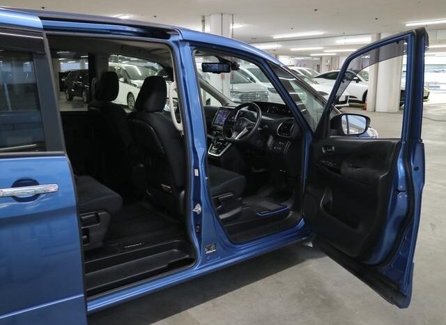 2019 Nissan Serena For Sale in Kenya full