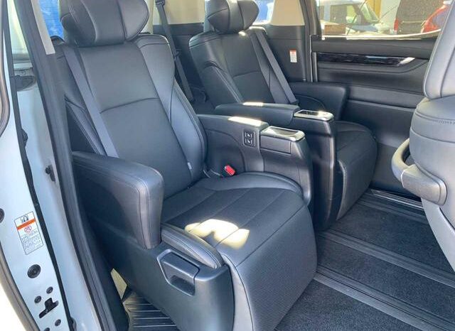 2018 TOYOTA VELLFIRE FOR SALE IN NAIROBI KENYA full