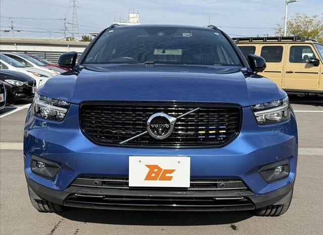 2019 VOLVO XC40 T5 AWD R-DESIGN FOR SALE IN KENYA full