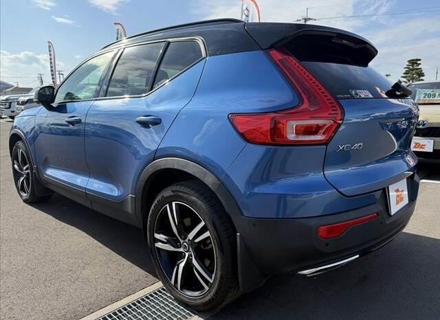 2019 VOLVO XC40 T5 AWD R-DESIGN FOR SALE IN KENYA full