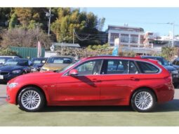 2018 BMW 3 Series For Sale in Kenya full