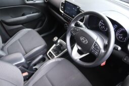 2019 Hyundai Venue 1.0T Fluid For Sale In Kenya full