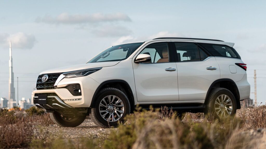 Toyota Fortuner Exterior