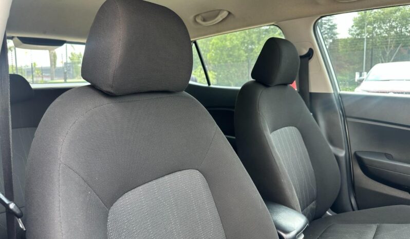 2019 Hyundai Venue 1.0T Motion Auto For Sale In Nairobi Kenya full