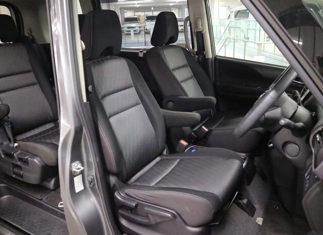 2018 Nissan Serena For Sale in Kenya full