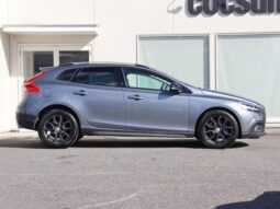 2019 VOLVO V40 CROSS COUNTRY D4 SUMMUM FOR SALE IN KENYA full