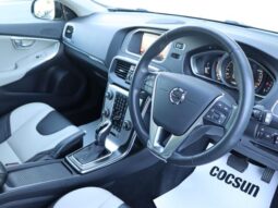 2019 VOLVO V40 CROSS COUNTRY D4 SUMMUM FOR SALE IN KENYA full