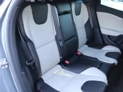 2019 VOLVO V40 CROSS COUNTRY D4 SUMMUM FOR SALE IN KENYA full