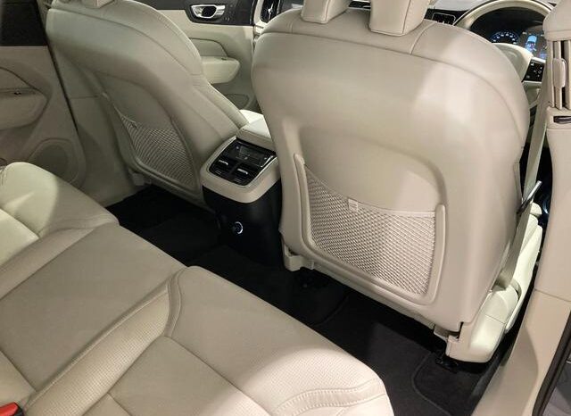 2019 VOLVO XC60 T5 AWD INSCRIPTION FOR SALE IN KENYA full
