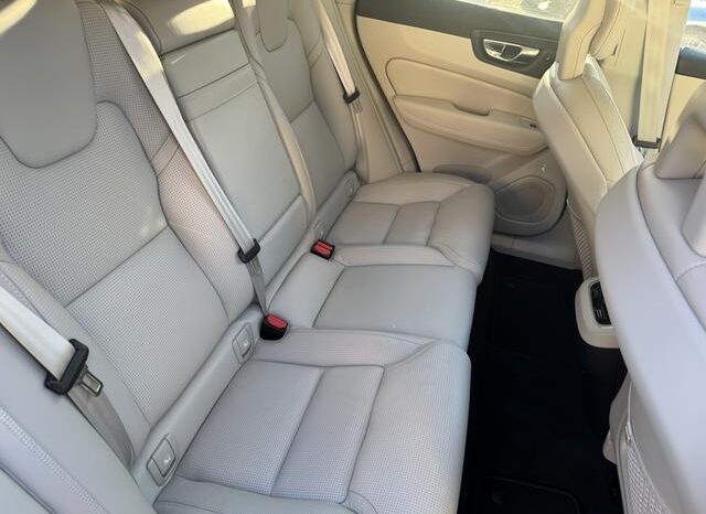 2018 VOLVO XC60 D4 AWD INSCRIPTION FOR SALE IN KENYA full