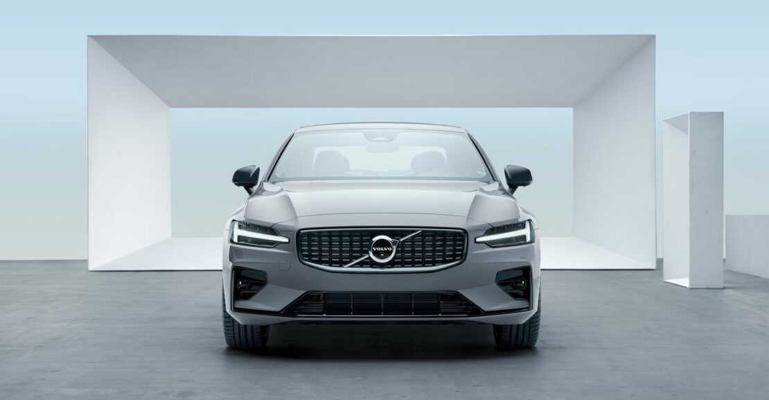 Front View of the Volvo S60