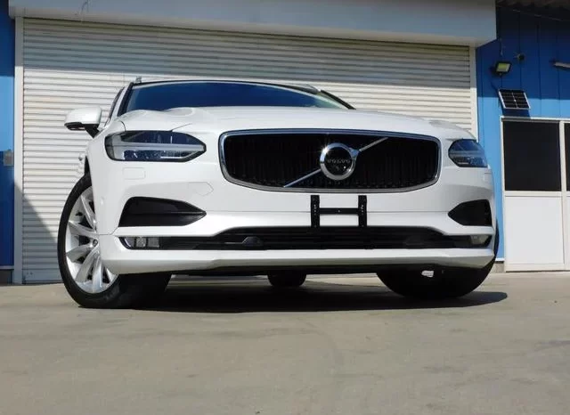 2019 VOLVO V90 T5 MOMENTUM FOR SALE IN KENYA full