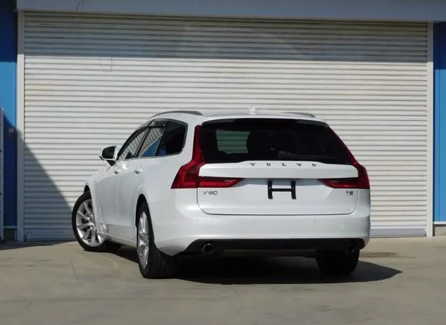 2019 VOLVO V90 T5 MOMENTUM FOR SALE IN KENYA full