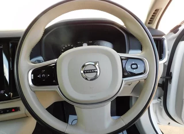 2019 VOLVO V90 T5 MOMENTUM FOR SALE IN KENYA full